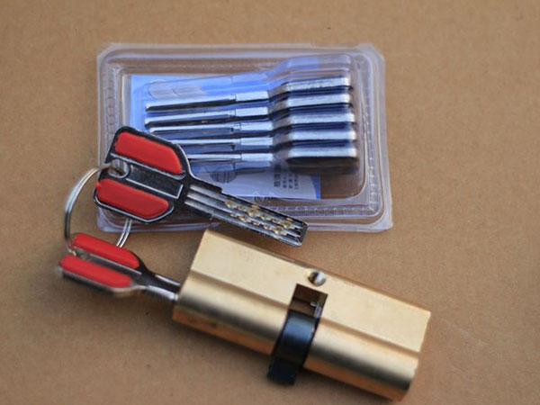 新宾24小时上门开锁公司