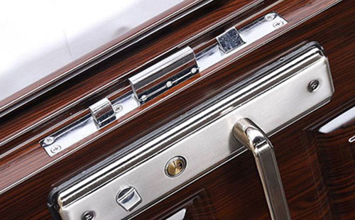 新宾24小时上门开锁公司